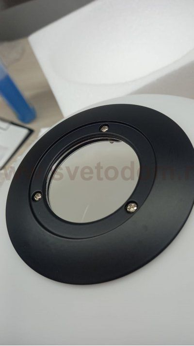 utsenka-SL6129.405.01 Светильник напольный ST-Luce Черный/Белый E27 1*60W NORDIC