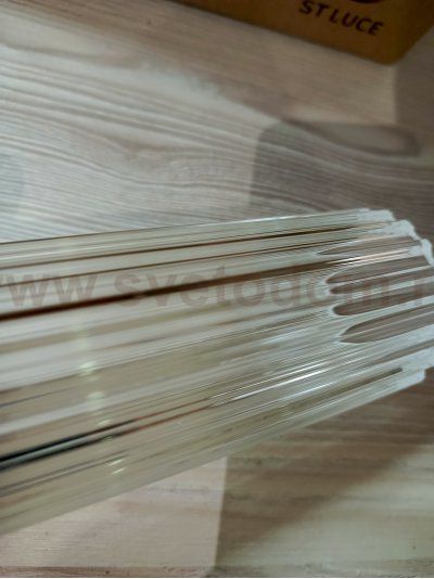 utsenka-SL6224.401.01 Светильник настенный ST-Luce Черный/Прозрачный LED 1*8W 4000K BAMBOO