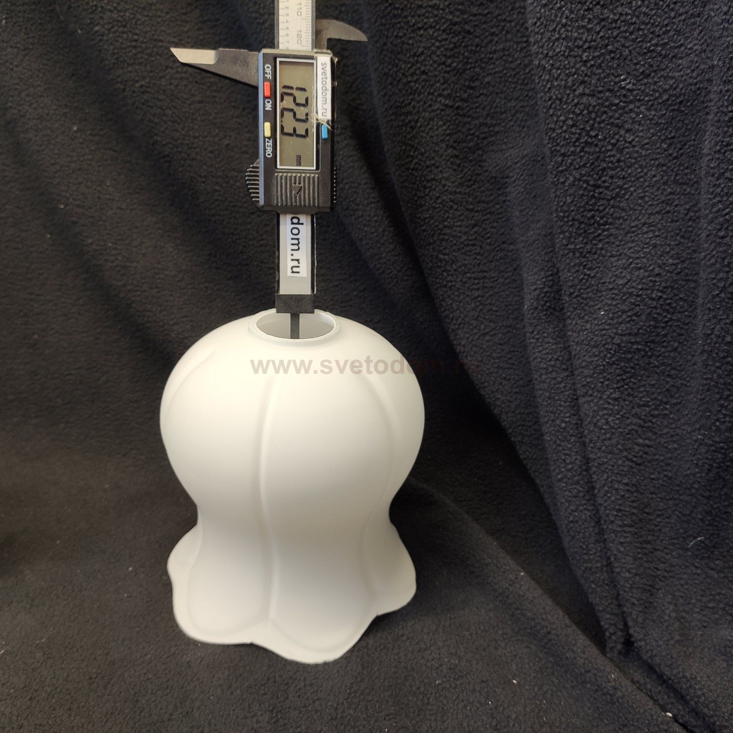 Плафон стекло матовое белое 118*125мм E14 (30мм посадка) Vitaluce V1685