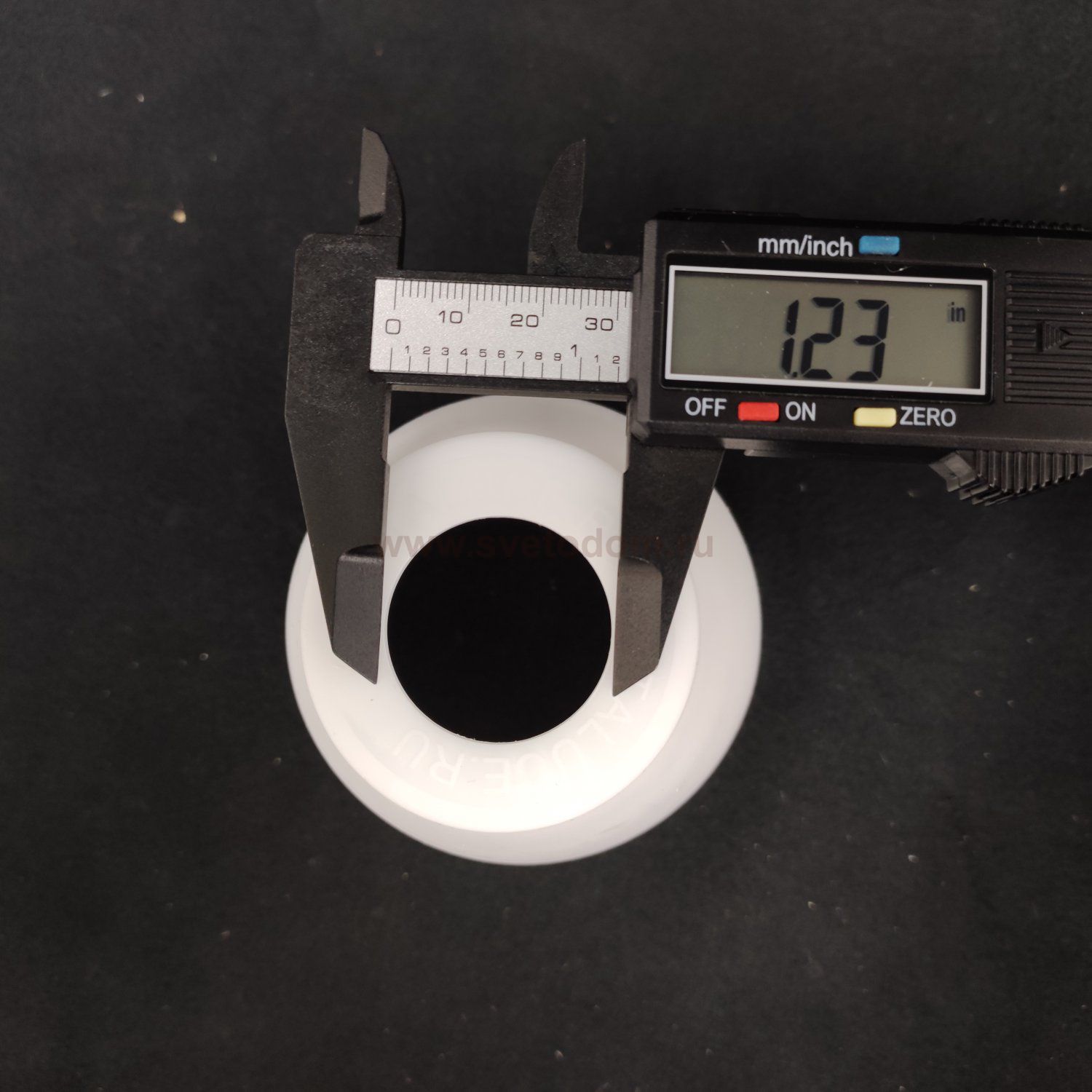 Люстра потолочная Vitaluce V3258/3PL