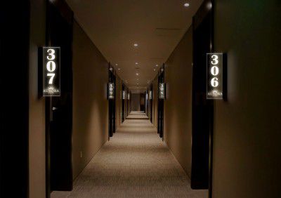 Навигационная вывеска «Туалет»