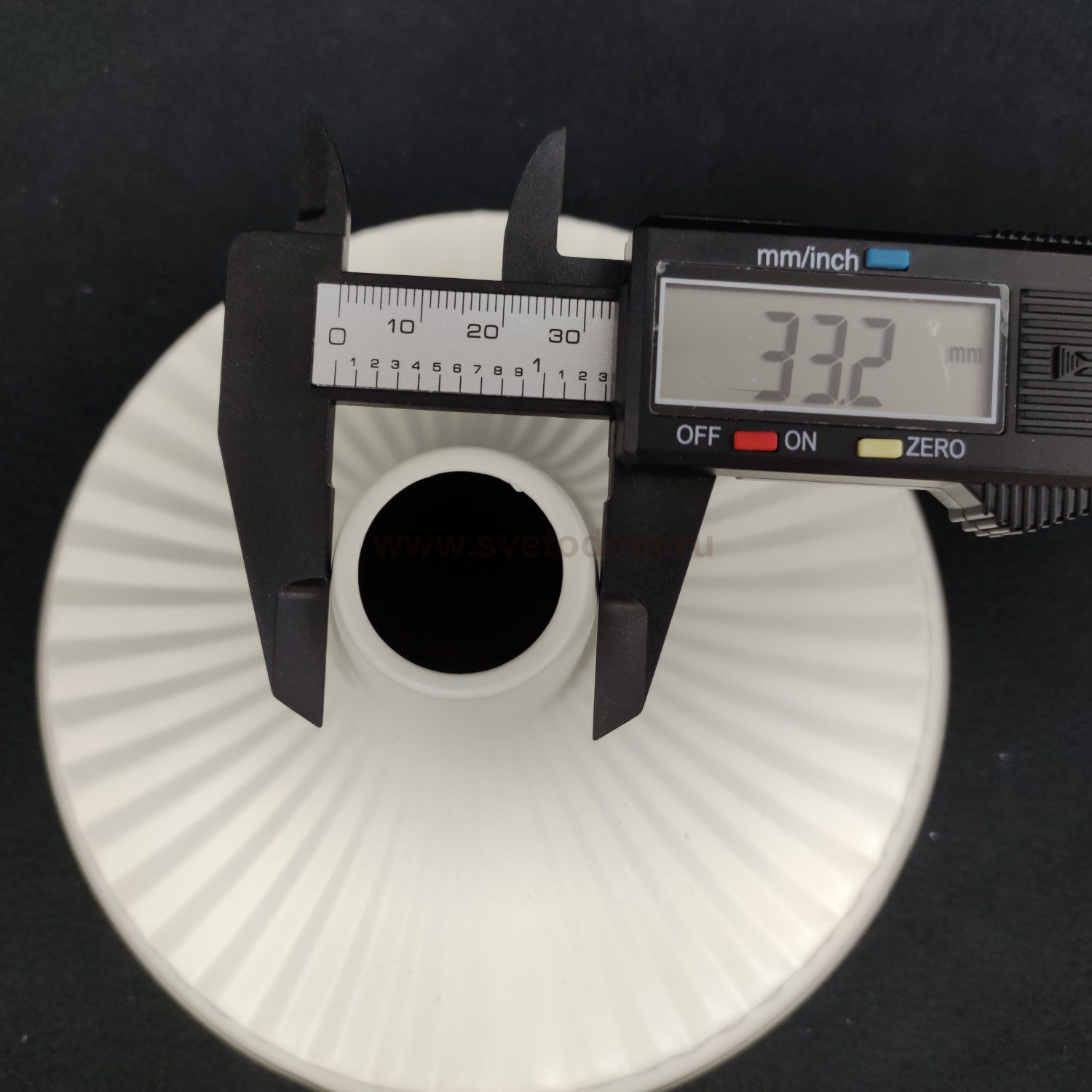 Люстра подвесная Wertmark WE359.08.003 VALENCIA