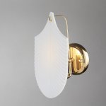 Настенный светильник Escada 2100/1A E14*40W Gold/White IGUAZU