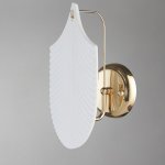 Настенный светильник Escada 2100/1A E14*40W Gold/White IGUAZU