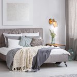 Настенный светильник Escada 691/1A E14*40W Wood WOODY