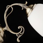 Бра классическое с плафоном 22010/1 античная бронза