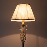 Напольный светильник с хрусталем 10073/1 белый с золотом