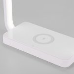 Светодиодная настольная лампа с беспроводной зарядкой QI 80502/1 белый