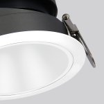 Врезной светильник Favourite 4415-1C Mortise