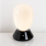 807917 Настольная лампа UOVO III LED 10W 800LM G ЧЕРНЫЙ/БЕЛЫЙ 3000K