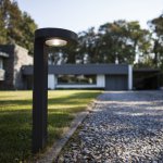 Светильник столб уличный с солнечной батареей и 1 поворотным модулем Oasis Light P9067-450