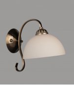 Светильник бра Omnilux OML-37121-01 Champagne