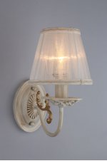 Люстра подвесная Omnilux OML-77103-01 Nuoro