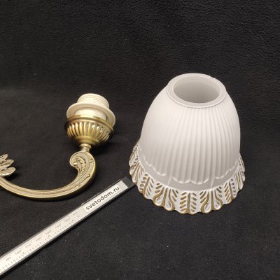 Плафон стекло с узором 135*110мм E27 (43мм посадка) Mw / De 10501 Ариадна