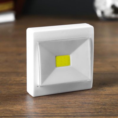 Ночник LED пластик на магните от батареек "Выключатель однокнопочный" 2,5х8х10 см