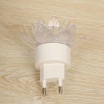 Ночник пластик "Цветочек" 8х8х7,5 см