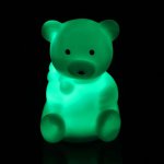 Световой сувенир "Мишка с бантиком" светится разными цветами 7х5х5 см