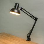 Лампа настольная на шарнире 800 "Крус, чёрная" E27 40W