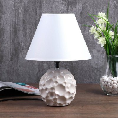 Лампа настольная Лампа настольная "Монтела" 1x40Вт E14 белый 20х20х34 см.