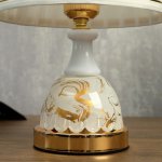 Лампа настольная с подсветкой 58087/1 1х40Вт Е27 золото 20х20х36 см