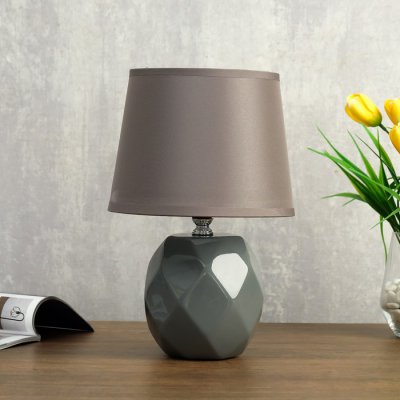 Лампа настольная 08947/1 E14 40Вт серый 17х17х28 см Лампа настольная 08947/1 E14 40Вт серый 17х17х28 см