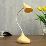 Лампа настольная 23767/1 LED 4Вт USB АКБ бежевый 9,5х8х33 см