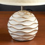 Лампа настольная 38036/1 E14 40Вт белый с золотой патиной 19,5х19,5х29 см