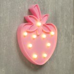 Ночник "Клубника" 9хLED батарейки 2xAA 18х3,5х24 см  МИКС