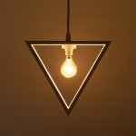 Светильник "Треугольник" 1*40Вт  Е14 белый 28х6х24-67 см