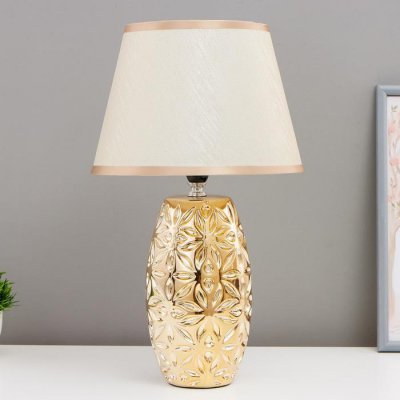 Лампа настольная 16147/1GD E14 40Вт золото 22х22х38 см Лампа настольная 16147/1GD E14 40Вт золото 22х22х38 см