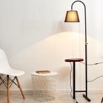 Торшер с зарядкой для телефона 19008/1BK Е27 40Вт USB черный 29х39х158 см