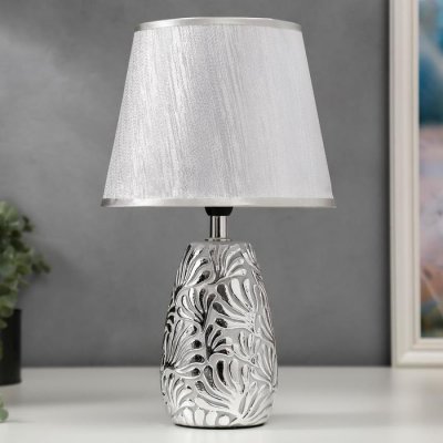 Лампа настольная 16194/1 E14 40Вт серый с серебром 20х20х33 см Лампа настольная 16194/1 E14 40Вт серый с серебром 20х20х33 см