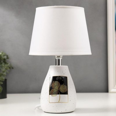 Лампа настольная 16196/1 E14 40Вт белый 20х20х32 см Лампа настольная 16196/1 E14 40Вт белый 20х20х32 см