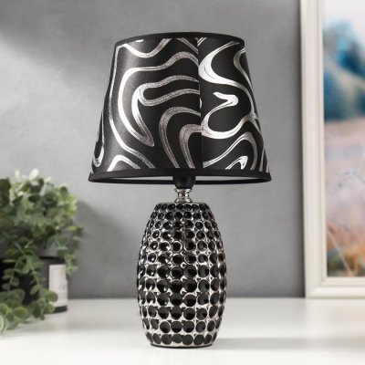 Лампа настольная 16269/1 Е14 40Вт черно-хромовый 20х20х32,5 см Лампа настольная 16269/1 Е14 40Вт черно-хромовый 20х20х32,5 см