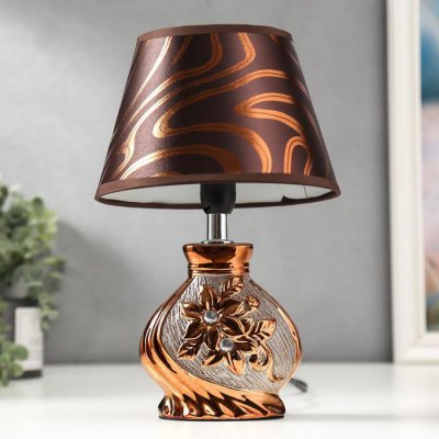 Лампа настольная 16277/1BR+GD Е14 40Вт коричнево-золотой 17х17х26 см Лампа настольная 16277/1BR+GD Е14 40Вт коричнево-золотой 17х17х26 см