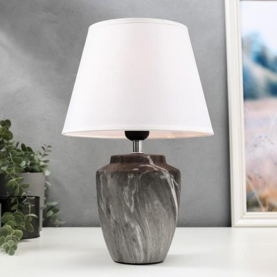 Лампа настольная 16381/1 E27 40Вт серый 23х23х39 см Лампа настольная 16381/1 E27 40Вт серый 23х23х39 см