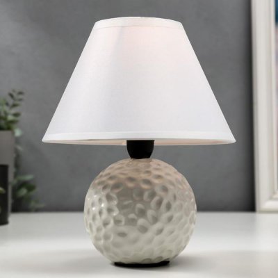 Лампа настольная 16402/1WT E14 40Вт белый 17х17х24 см Лампа настольная 16402/1WT E14 40Вт белый 17х17х24 см