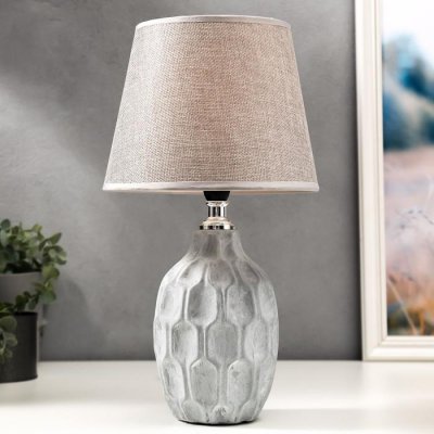 Лампа настольная 16428/1 E14 40Вт светло-серый 22,5х22,5х37 см Лампа настольная 16428/1 E14 40Вт светло-серый 22,5х22,5х37 см