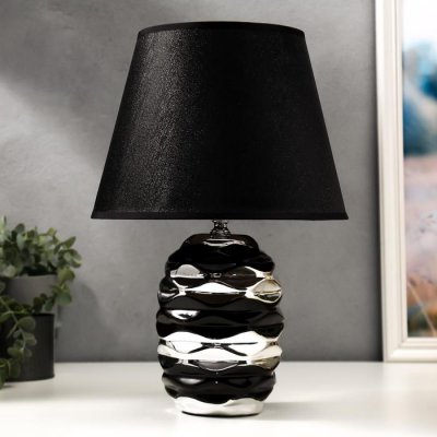 Лампа настольная 16425/1BK E14 40Вт черно-серебряный 22х22х36 см Лампа настольная 16425/1BK E14 40Вт черно-серебряный 22х22х36 см