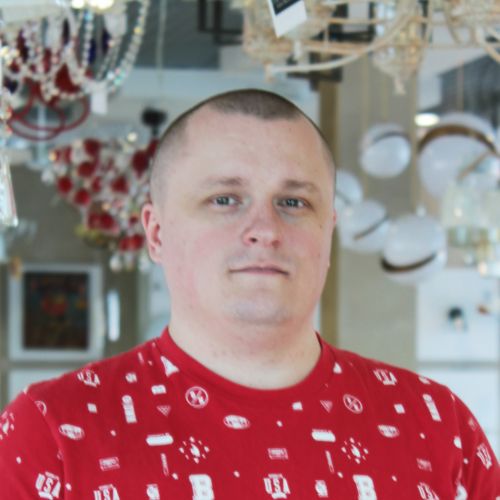 Менеджер по продажам